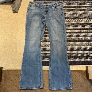 Adorable Aeropostale blue jeans